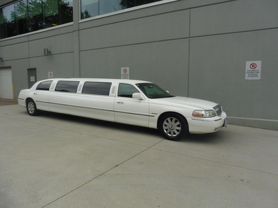 Limo Vancouver BC Stretch Limousine 